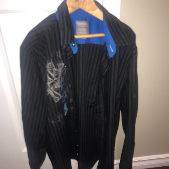 Dress shirt 10-12 boys - Picture 2 of 3